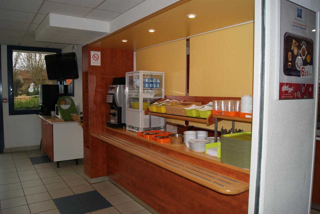Ibis Budget Nevers Varennes Vauzelles Extérieur photo